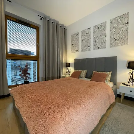 Apartment Azur - 12 Pietro - Azw Gdansk